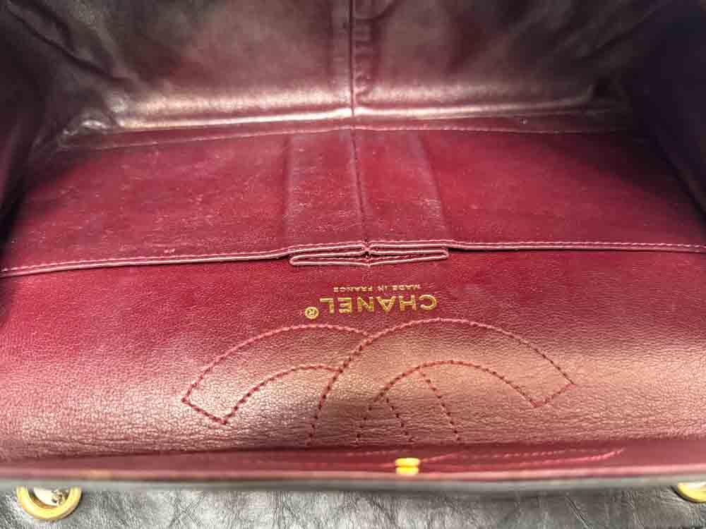 CHANEL-2.55REISSUE227-BLACK-AGEDCALFSKIN-IMG_9873.jpg