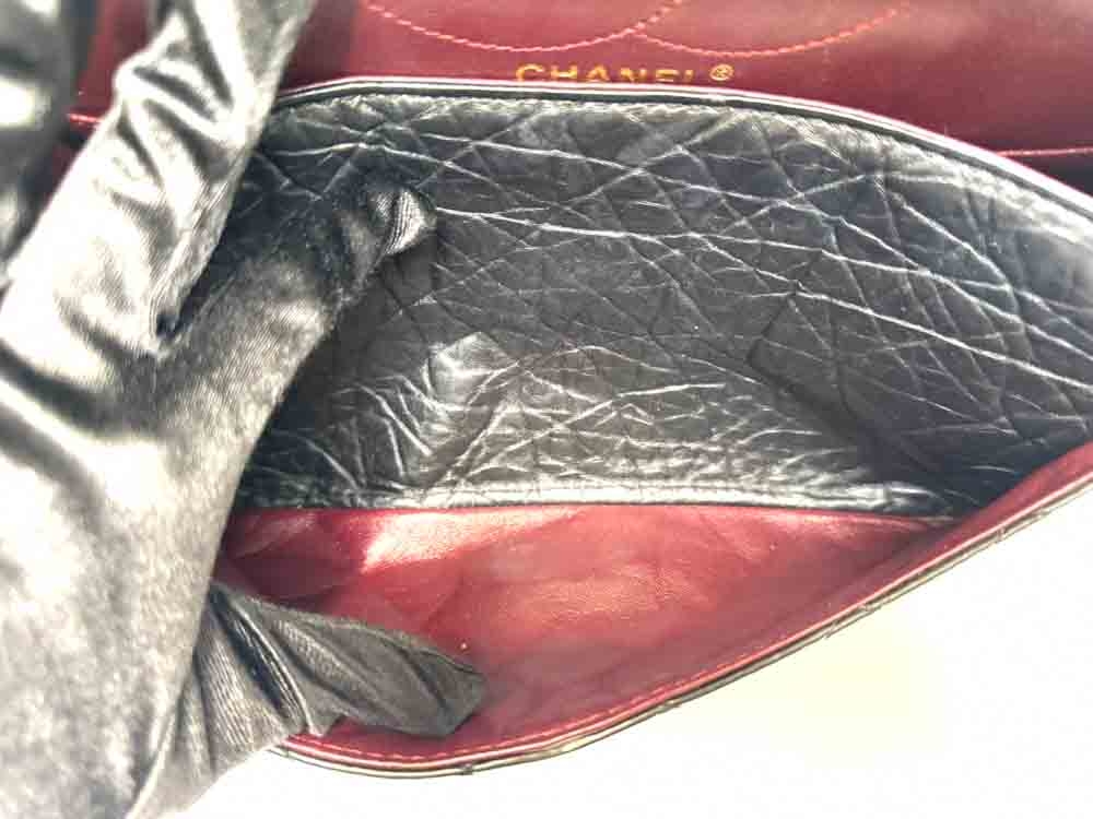 CHANEL-2.55REISSUE227-BLACK-AGEDCALFSKIN-IMG_9876.jpg