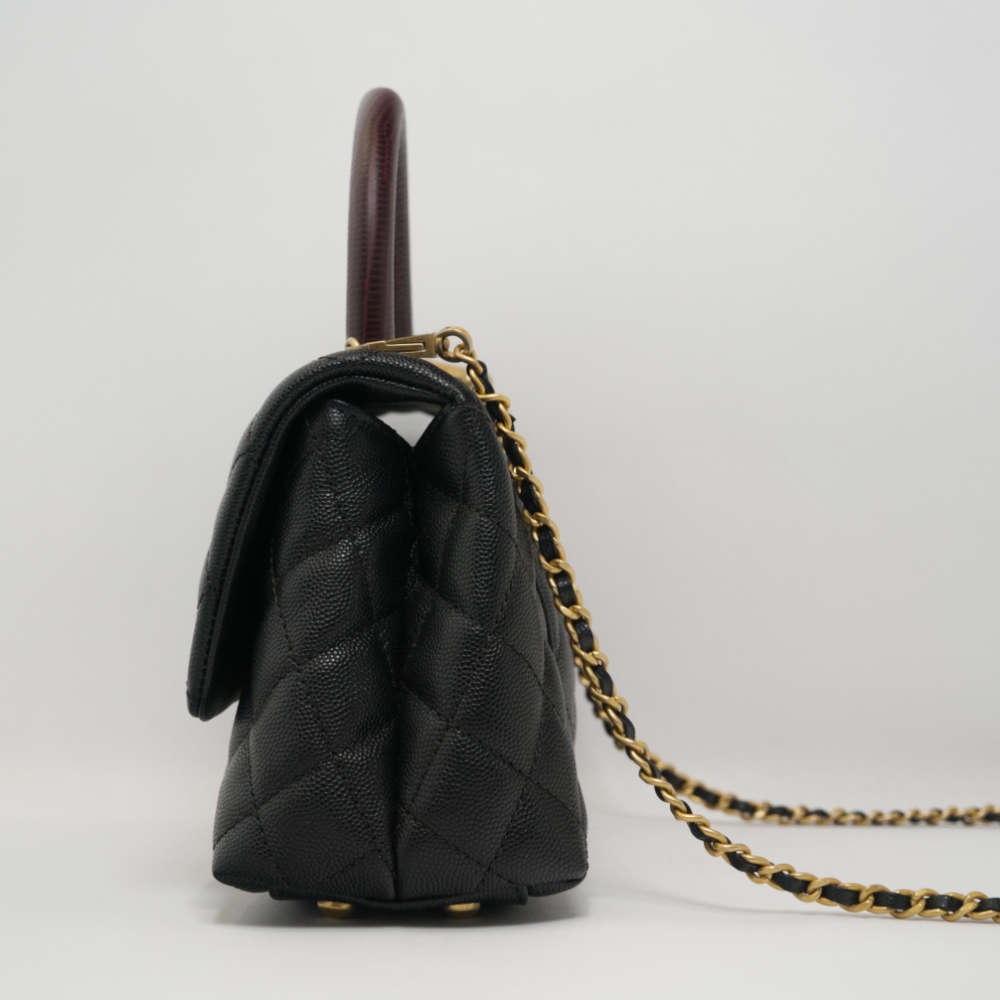 CHANEL-COCOHANDLE-SMALL-BLACK-CAVIAR-8446 side.jpg