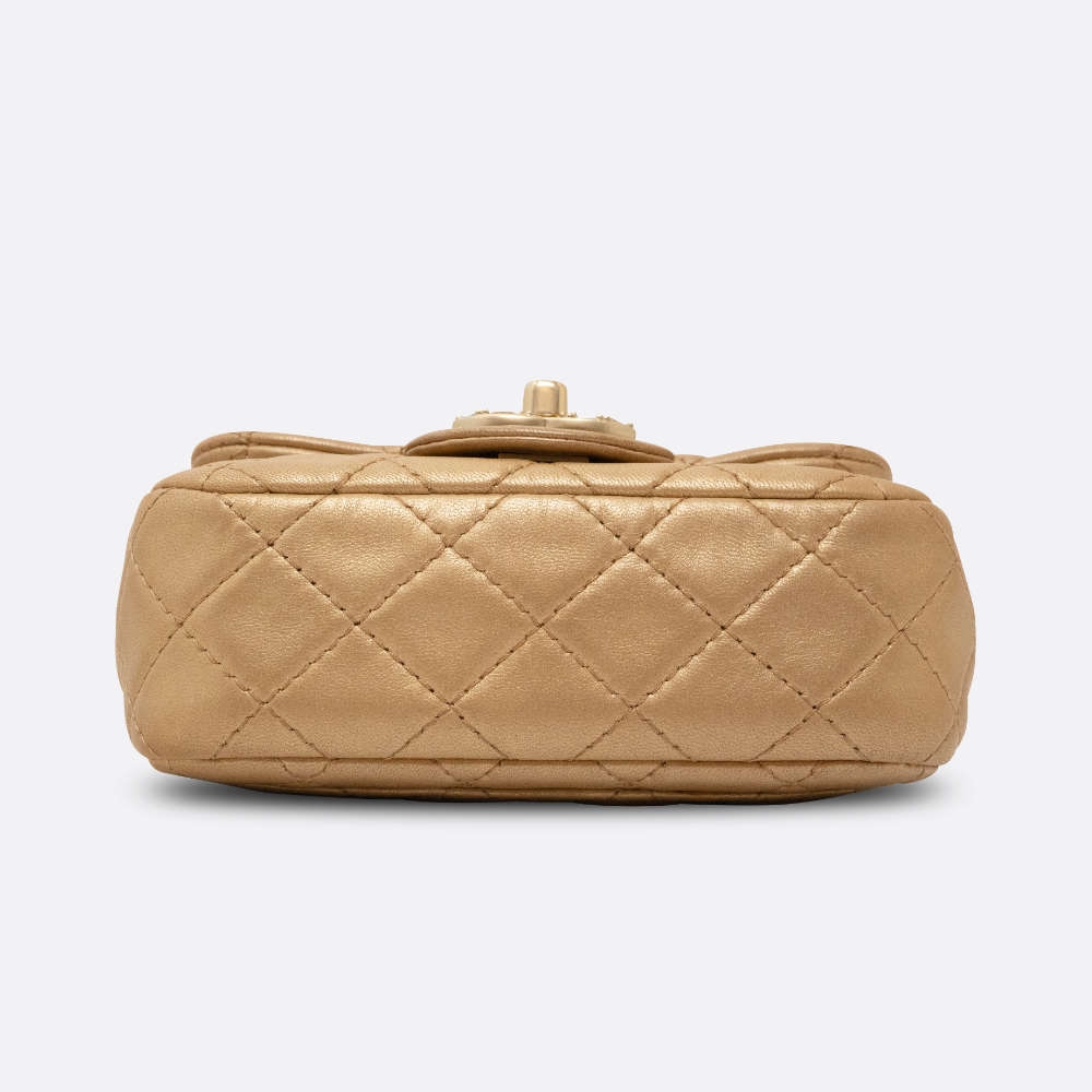 CHANEL-FLAPBAG-MINI-GOLD-LAMBSKIN-8353 base.jpg