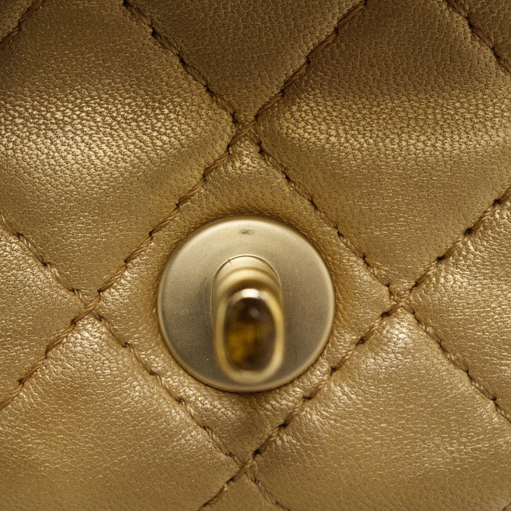 CHANEL-FLAPBAG-MINI-GOLD-LAMBSKIN-8353 hw2.jpg