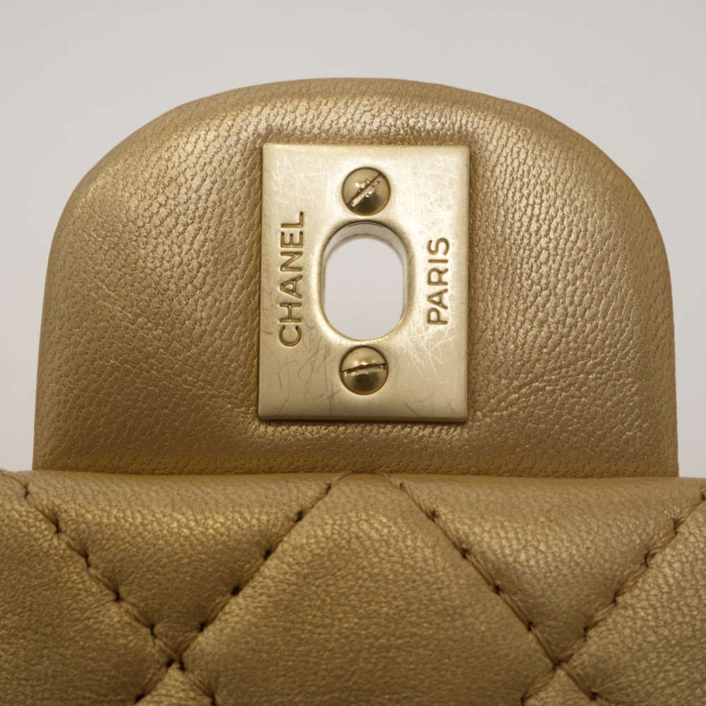 CHANEL-FLAPBAG-MINI-GOLD-LAMBSKIN-8353 hw3.jpg