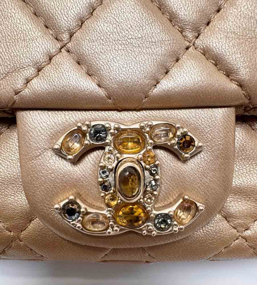 CHANEL-FLAPBAG-MINI-GOLD-LAMBSKIN-IMG_4842.jpg