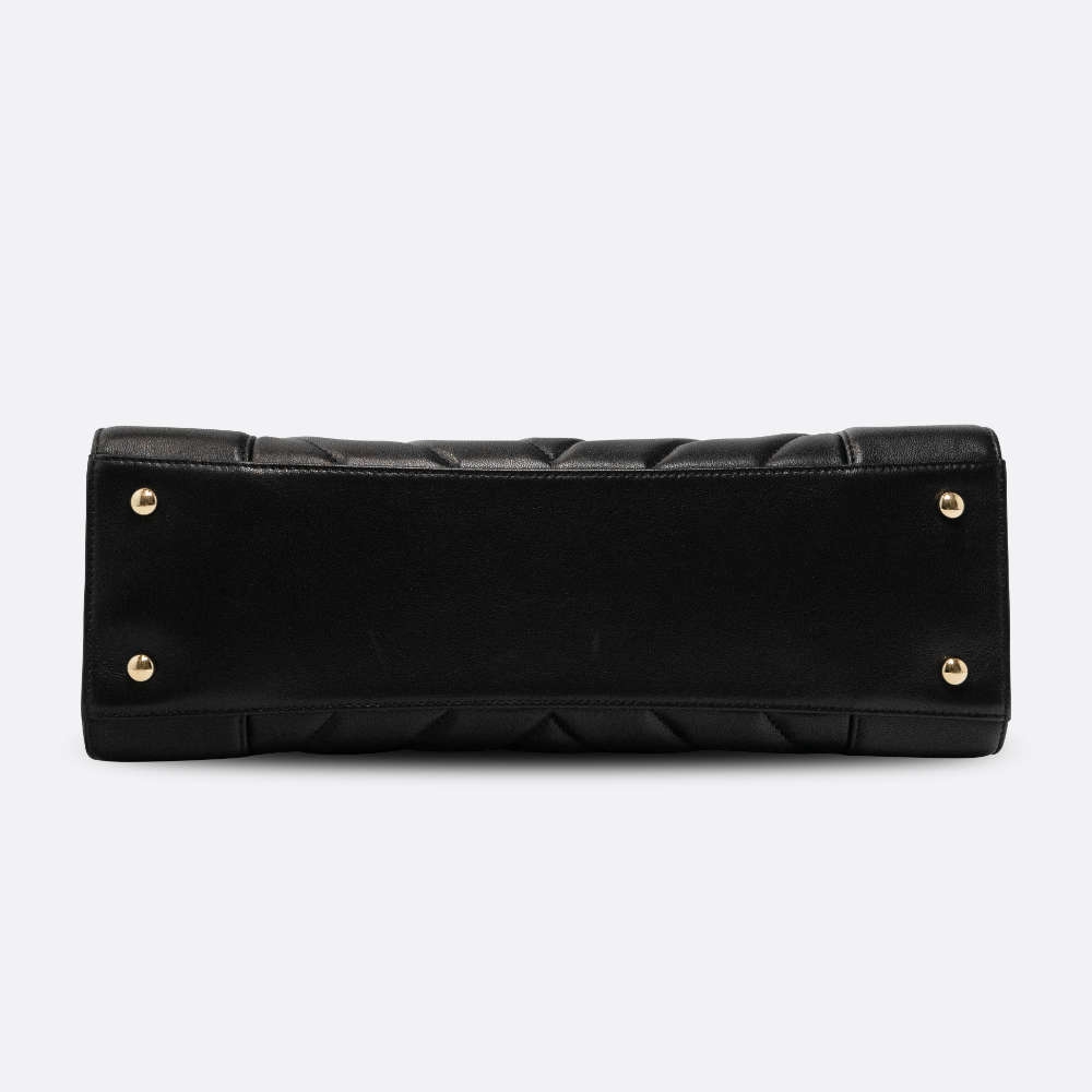 CHANEL-MADEMOISELLEBAG-MEDIUM-BLACK-CALF-8445 base.jpg