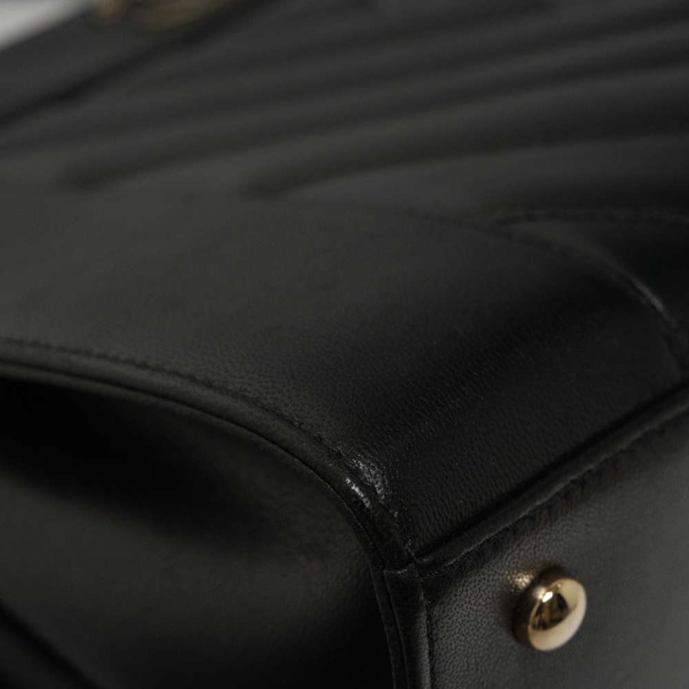 CHANEL-MADEMOISELLEBAG-MEDIUM-BLACK-CALF-8445 corner1.jpg