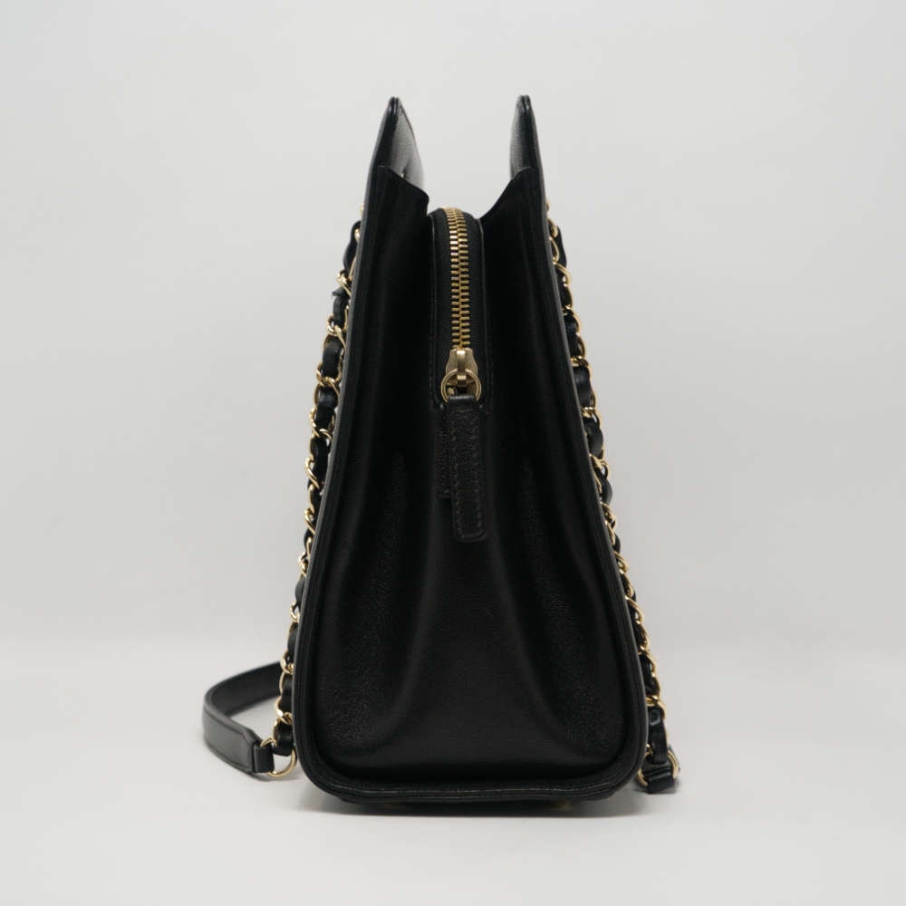 CHANEL-MADEMOISELLEBAG-MEDIUM-BLACK-CALF-8445 side2.jpg