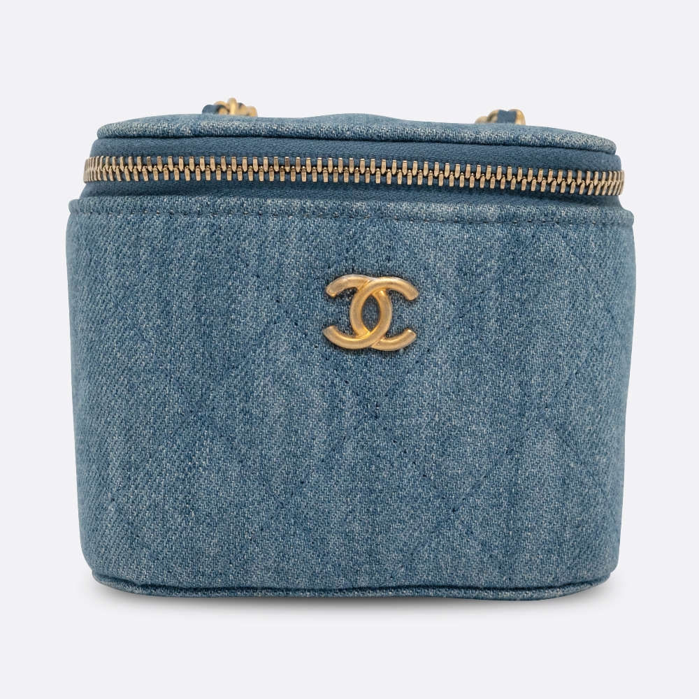 CHANEL-VANITY-MINI-BLUE-DENIM-8387 front.jpg