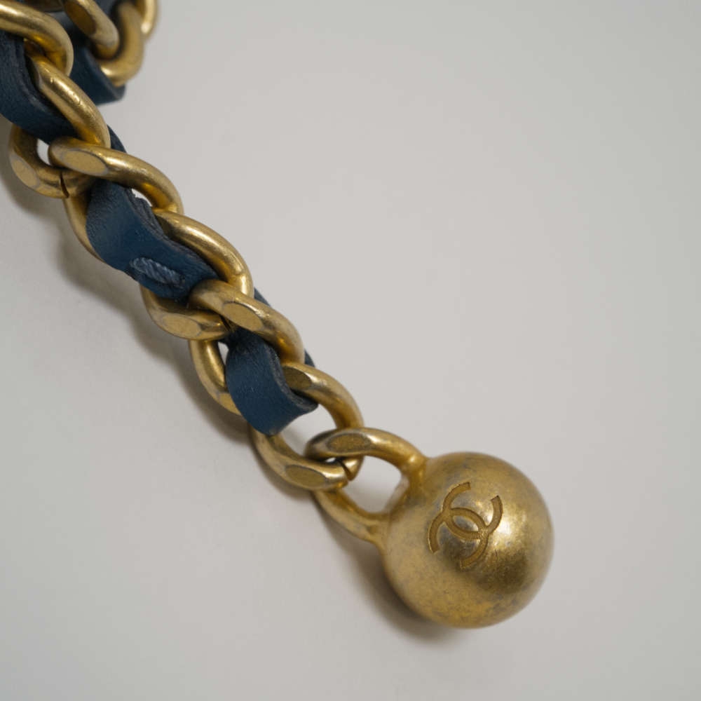 CHANEL-VANITY-MINI-BLUE-DENIM-8387 hw3.jpg