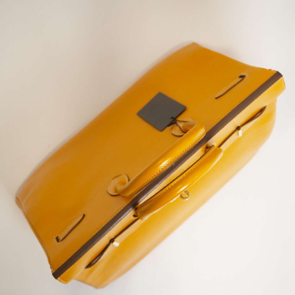 HERMES-BIRKIN-35-JAUNE-EPSOM-8400 topdown.jpg