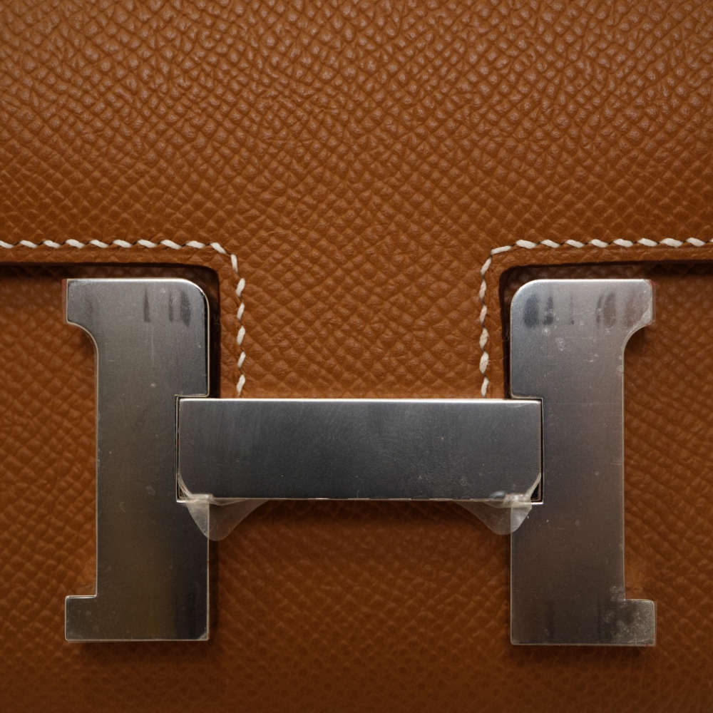 HERMES-CONSTANCEMIRROR-18-GOLD-EPSOM-8422 hw.jpg