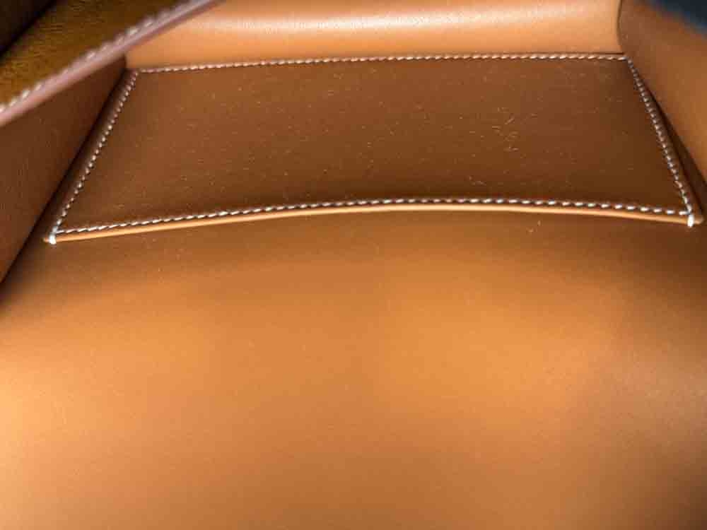 HERMES-CONSTANCEMIRROR-18-GOLD-EPSOM-IMG_9160.jpg