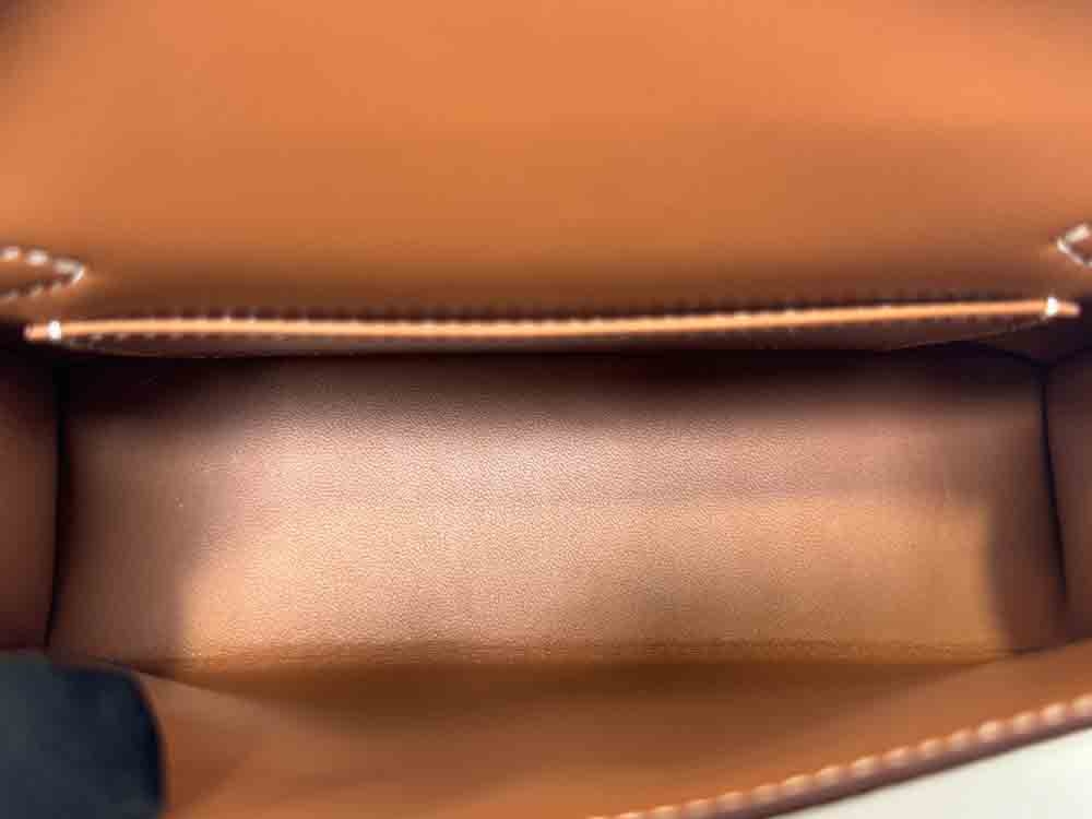 HERMES-MINIKELLY-20-GOLD-EPSOM-IMG_8770.jpg