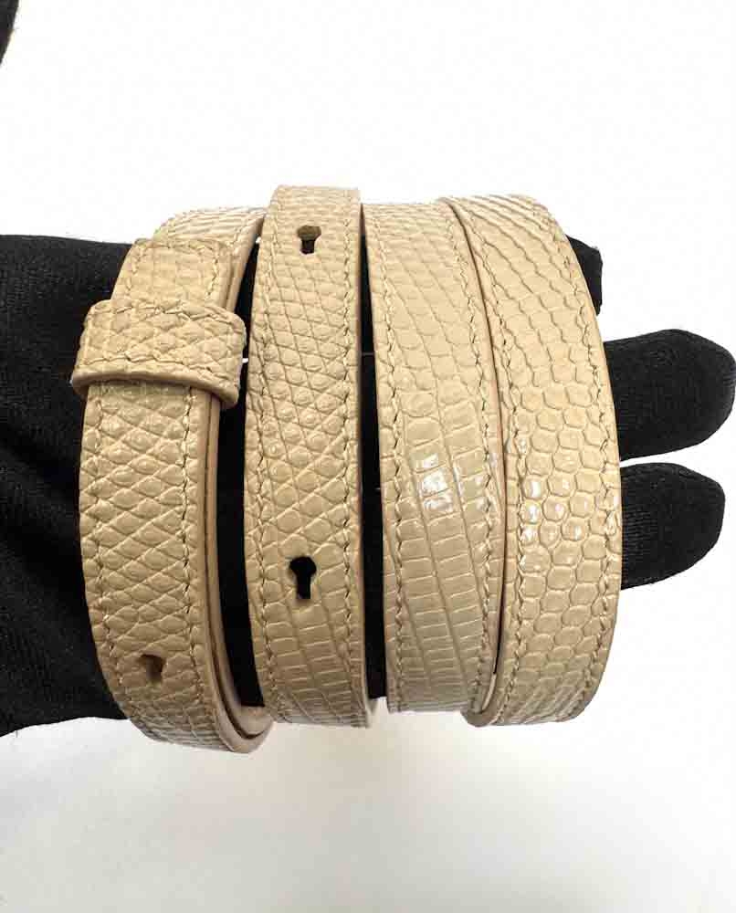 LOROPIANA-EXTRAPOCKETBAG-19-BEIGE-LIZARD-IMG_9463.jpg