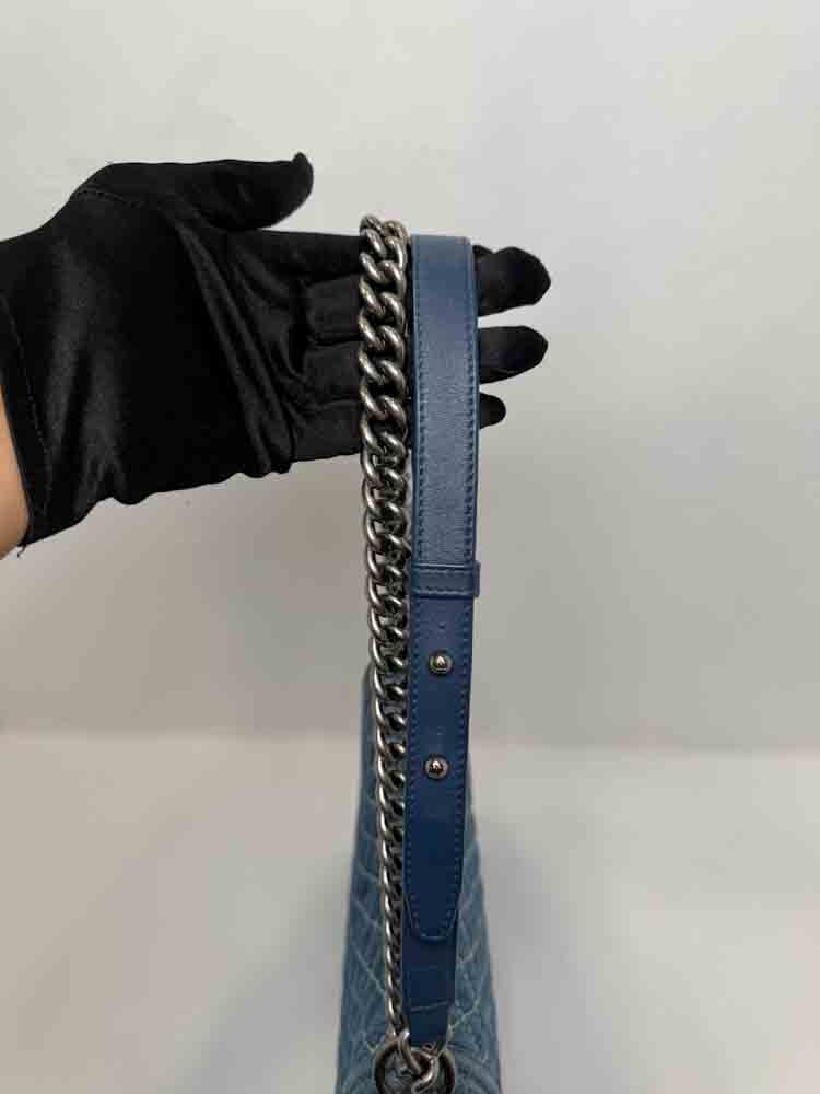 CHANEL-BOYCHANEL-LARGE-BLUE-DENIM-IMG_3303.jpg