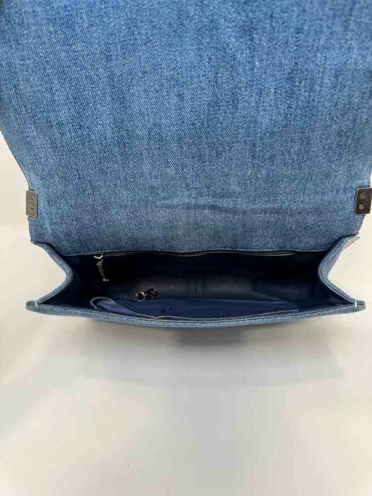 CHANEL-BOYCHANEL-LARGE-BLUE-DENIM-IMG_3315.jpg