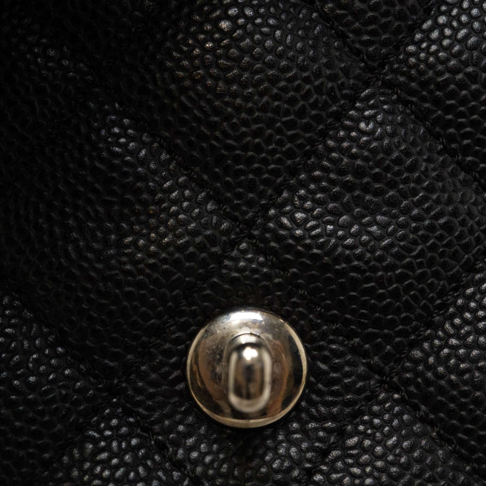 CHANEL-KELLYBAG-MEDIUM-BLACK-CAVIAR-8489 hw2.jpg