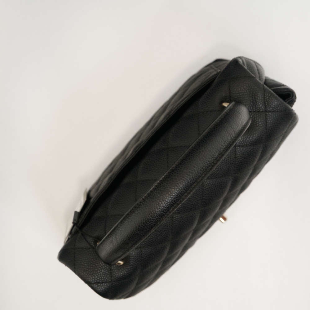 CHANEL-KELLYBAG-MEDIUM-BLACK-CAVIAR-8489 topdown.jpg