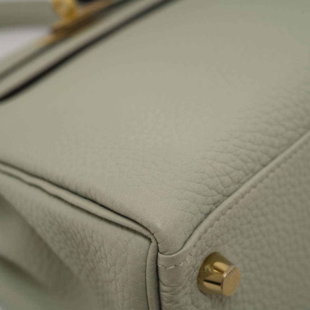 HERMES-KELLYRETOURNE-25-GRISNEVE-TOGO-8488 corner1.jpg