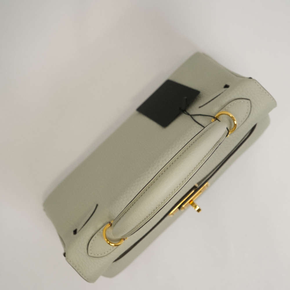 HERMES-KELLYRETOURNE-25-GRISNEVE-TOGO-8488 topdown.jpg