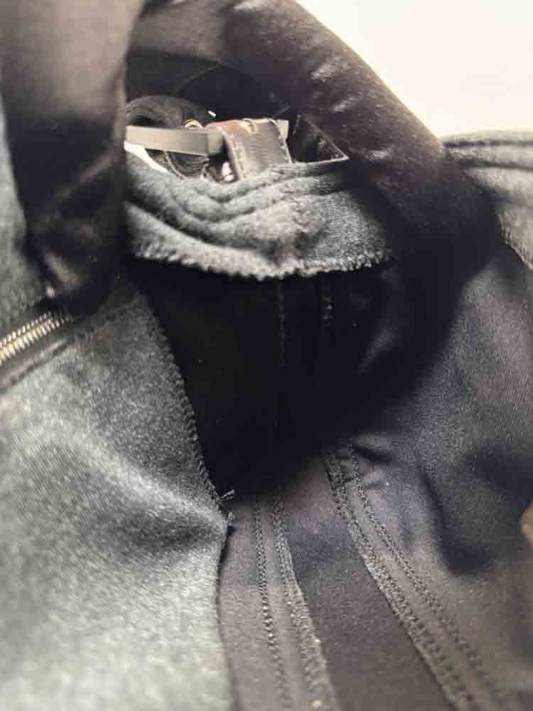 FENDI-BAGUETTESHOULDERBAG-26-GREY-WOOL-IMG_7249.jpg