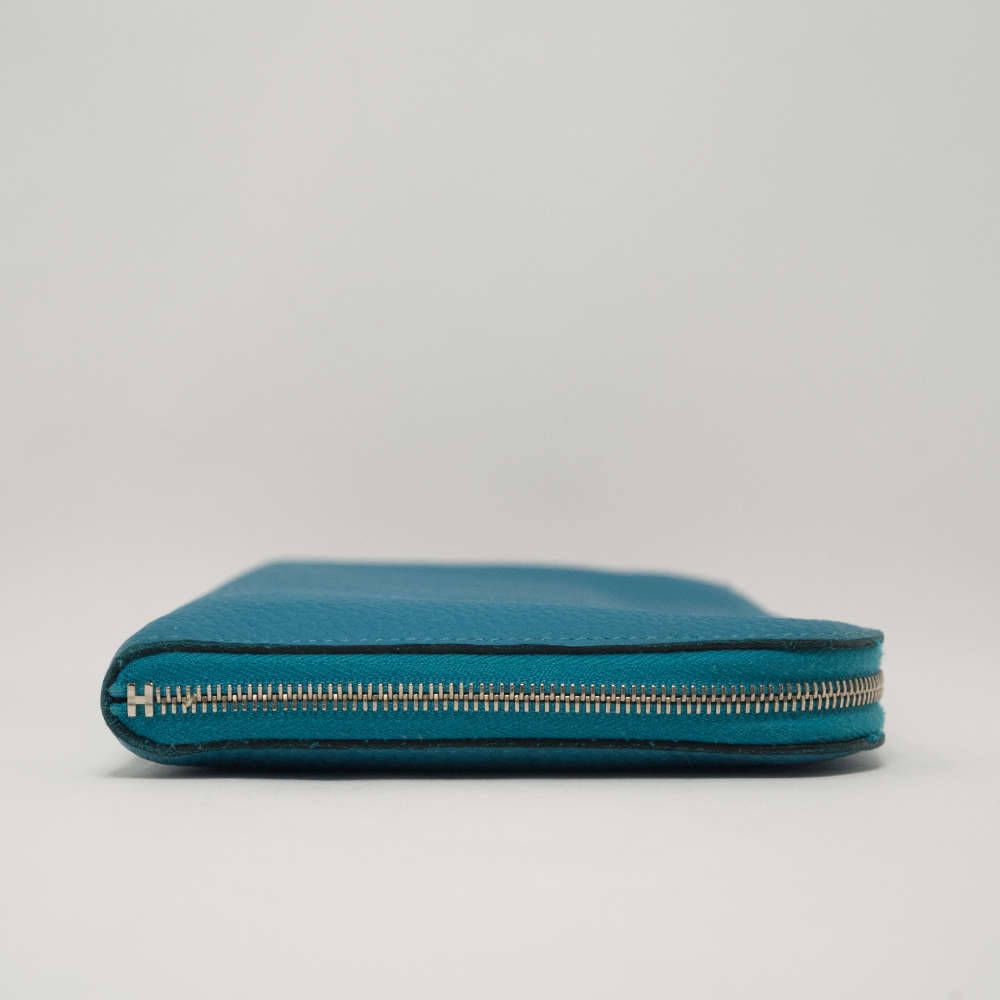 HERMES-AZAPWALLET-GM-BLEU-CLEMENCE-8547 side.jpg