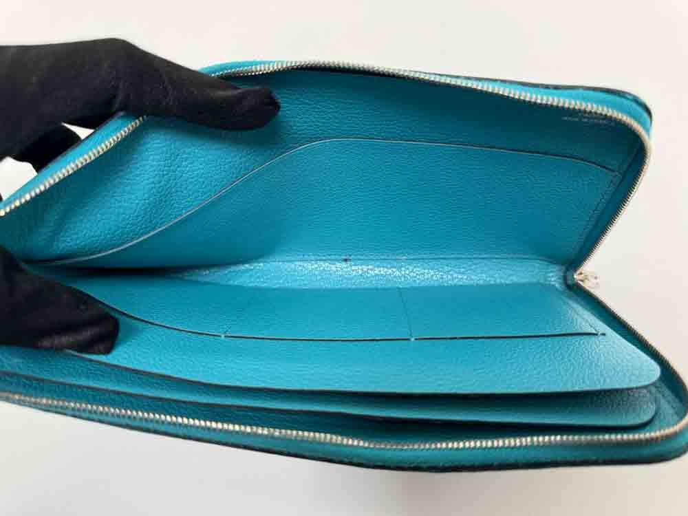 HERMES-AZAPWALLET-GM-BLEU-CLEMENCE-IMG_6526.jpg