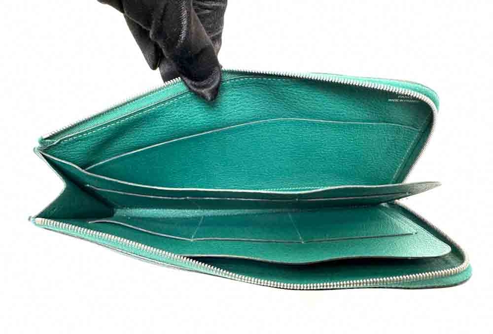 HERMES-AZAPWALLET-GM-VERT-CLEMENCE-IMG_6487.jpg