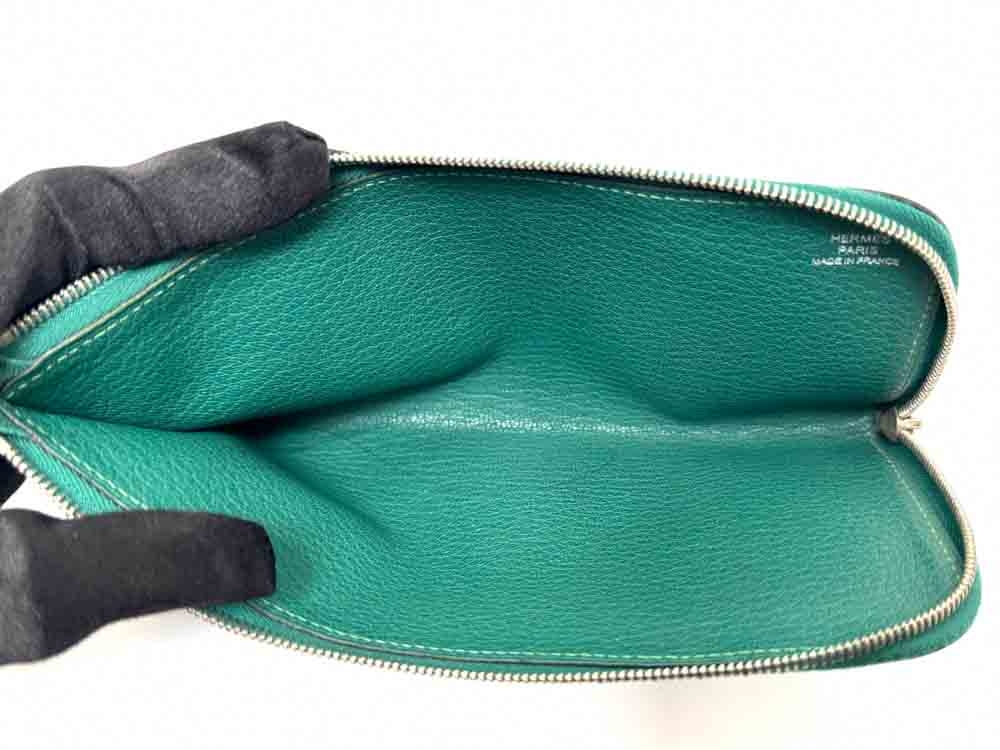 HERMES-AZAPWALLET-GM-VERT-CLEMENCE-IMG_6512.jpg