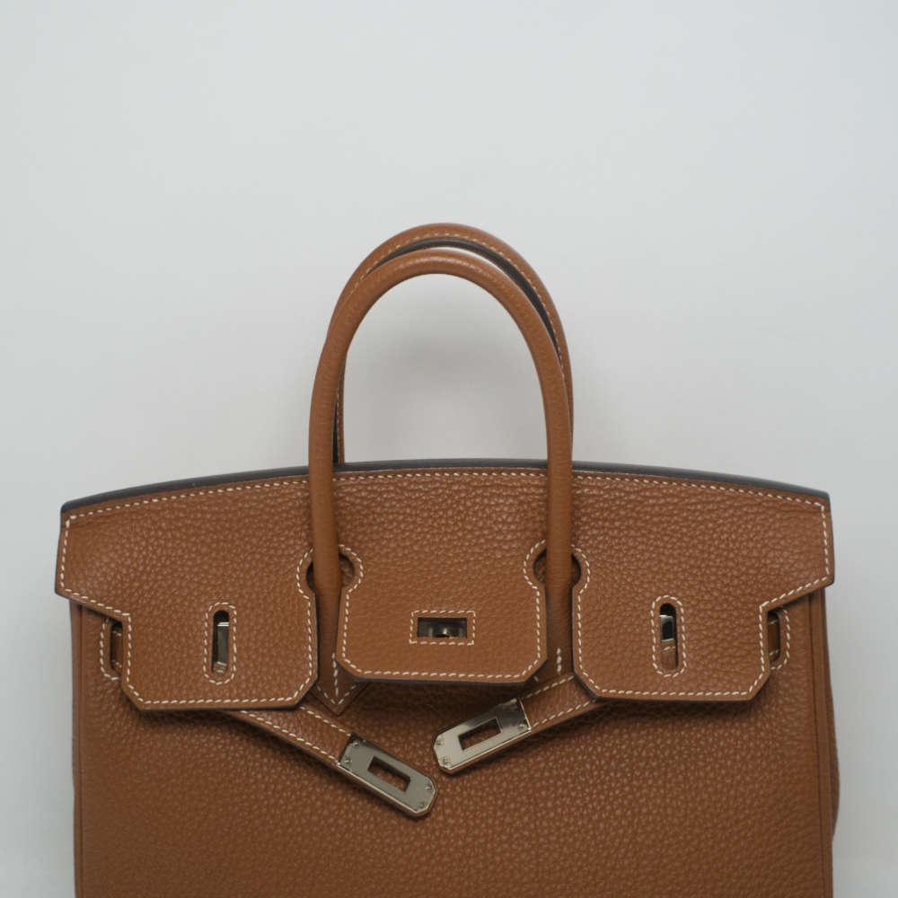 HERMES-BIRKIN-25-GOLD-TOGO-6840 flap.jpg