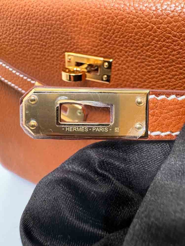 HERMES-KELLYRETOURNE-25-FAUVE-BARENIAFAUBOURG-IMG_6290.jpg