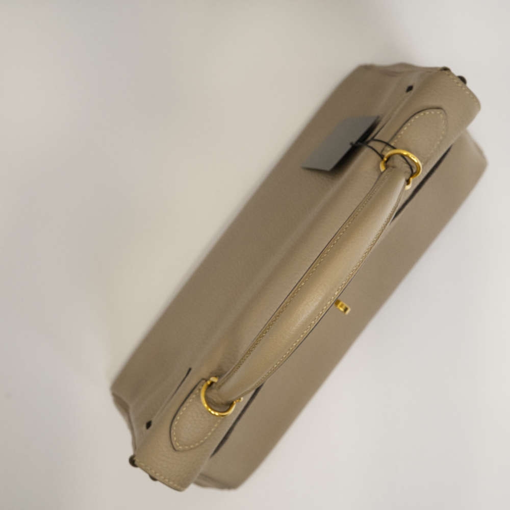 HERMES-KELLYRETOURNE-32-GRISTOURTERELLE-TOGO-8514 topdown.jpg